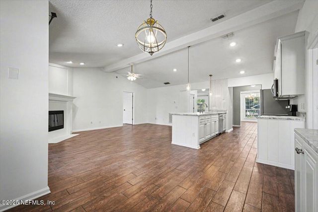 4423 HORSESHOE BEND Court, Jacksonville, FL 32224