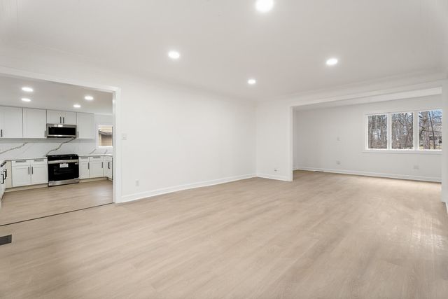 14610 Colfax Place, Crown Point, IN 46307