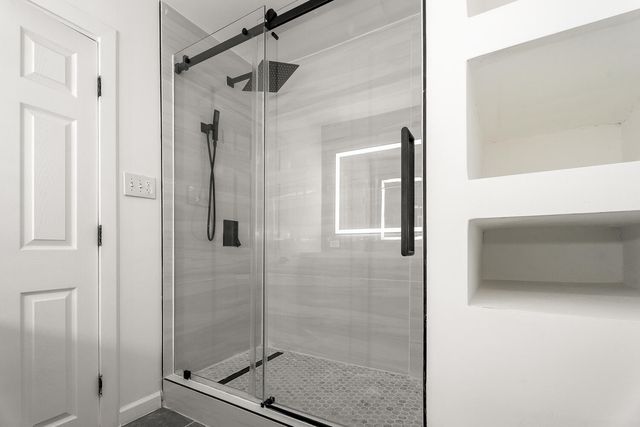 14610 Colfax Place, Crown Point, IN 46307