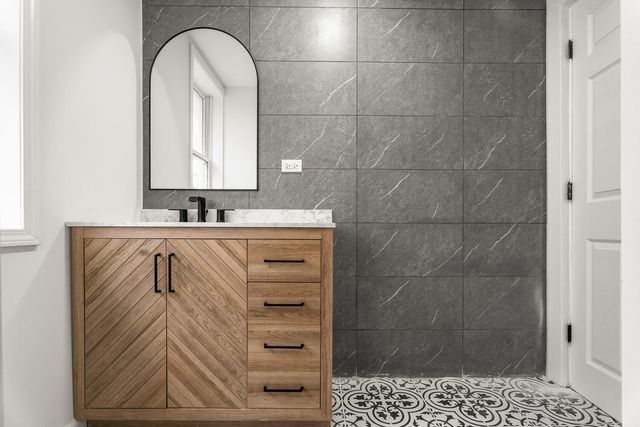 14610 Colfax Place, Crown Point, IN 46307