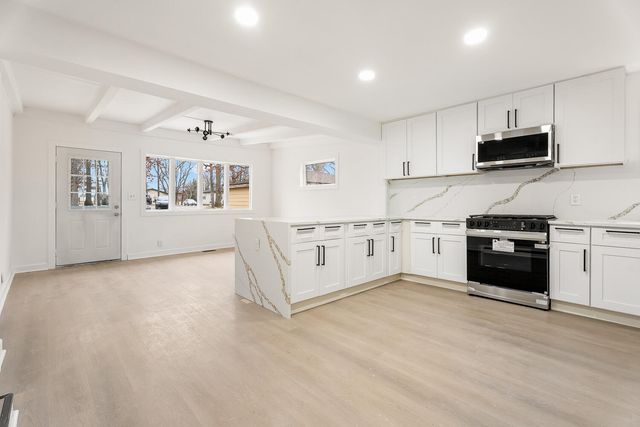 14610 Colfax Place, Crown Point, IN 46307