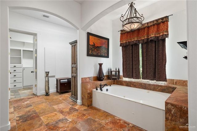 1700 Dartmouth Avenue, Mcallen, TX 78504