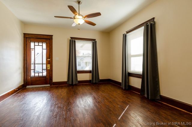 131 Olive Avenue, New Albany, IN 47150