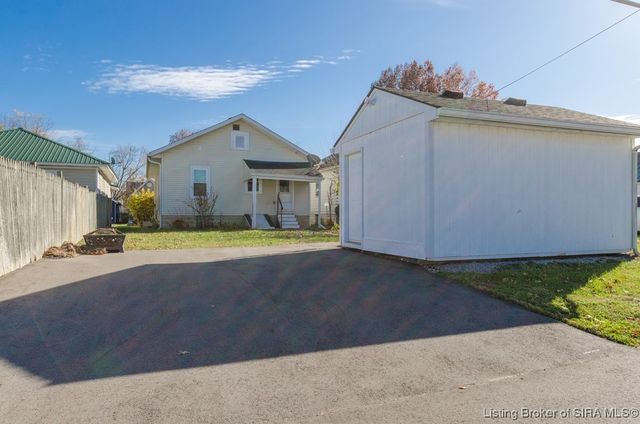 131 Olive Avenue, New Albany, IN 47150