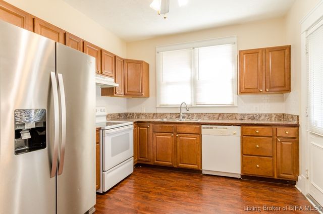 131 Olive Avenue, New Albany, IN 47150