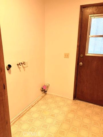 1163 Jungfrau, Crestline, CA 92325