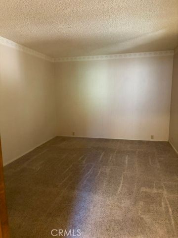 1163 Jungfrau, Crestline, CA 92325