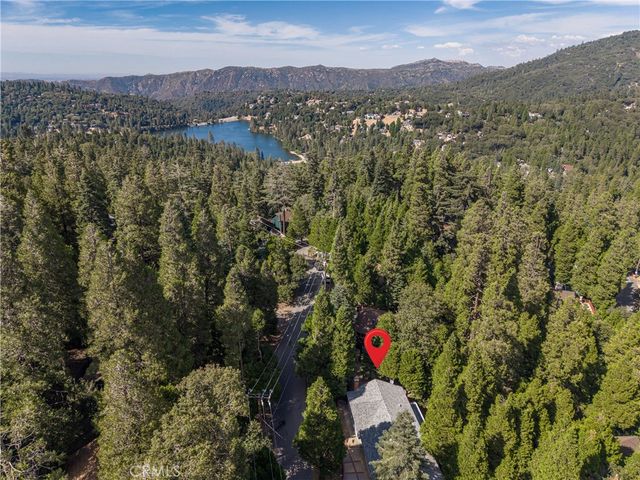 1163 Jungfrau, Crestline, CA 92325
