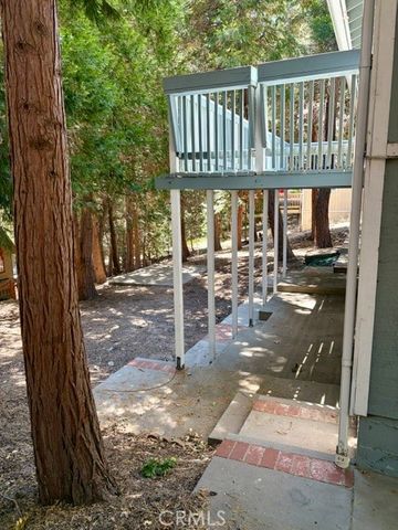 1163 Jungfrau, Crestline, CA 92325