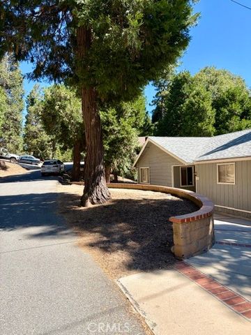 1163 Jungfrau, Crestline, CA 92325