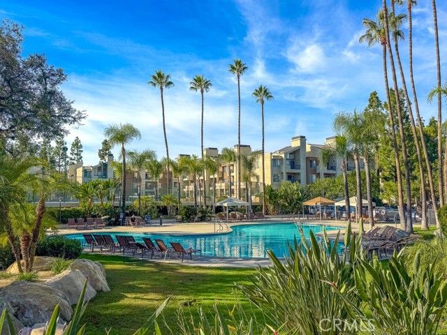 5500 Owensmouth 204, Woodland Hills (los Angeles), CA 91367