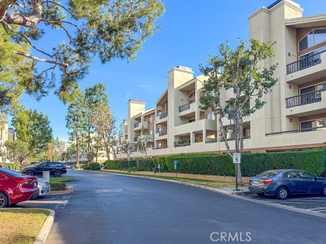 5500 Owensmouth 204, Woodland Hills (los Angeles), CA 91367