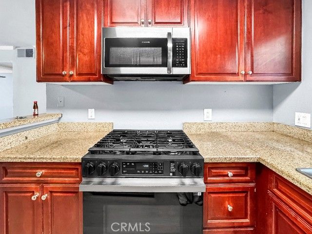 5500 Owensmouth 204, Woodland Hills (los Angeles), CA 91367