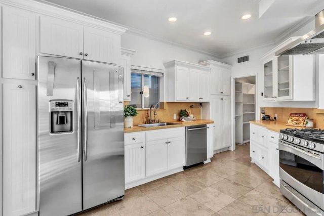 733 H Avenue, Coronado, CA 92118