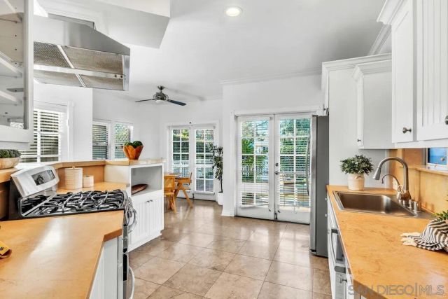 733 H Avenue, Coronado, CA 92118