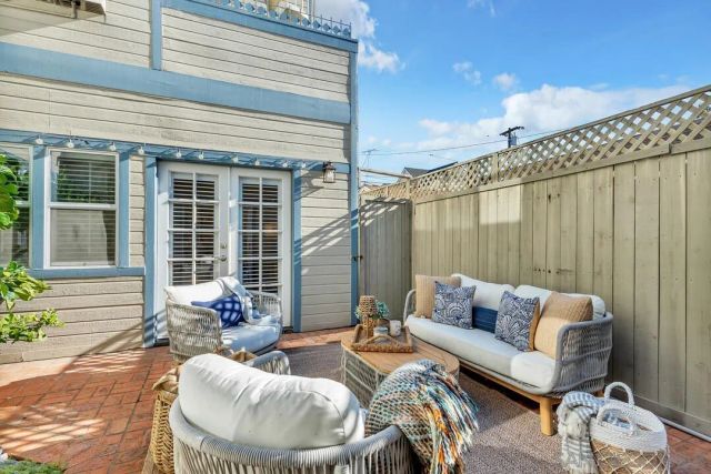 733 H Avenue, Coronado, CA 92118