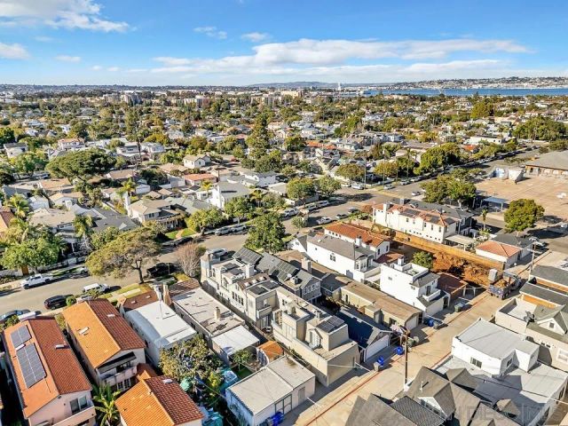 733 H Avenue, Coronado, CA 92118