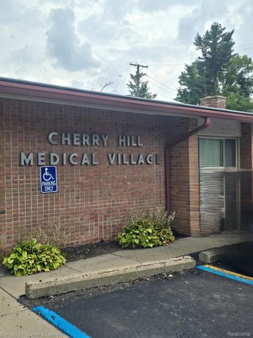 23100 Cherry Hill Street 6, Dearborn, MI 48124