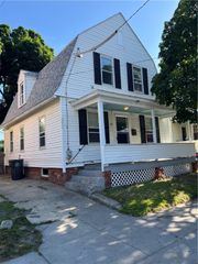 125 Smith Street, Cranston, RI 02905