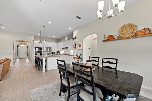5365 Escondido Pass, Mcallen, TX 78504