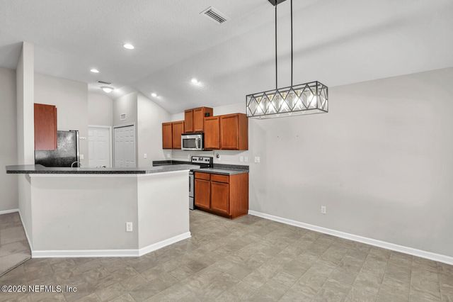 4892 MONROE FOREST Drive, Jacksonville, FL 32257
