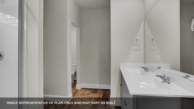 210 Salkeld DR, Uhland, TX 78640