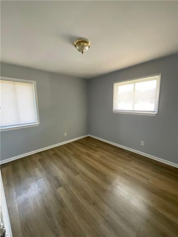 16 Pollux Cir E Apt 4, Portsmouth, VA 23701