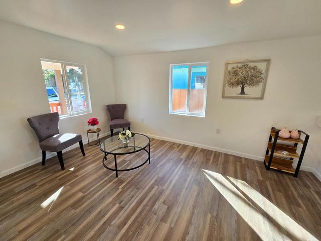 46 South Street, Hollister, CA 95023