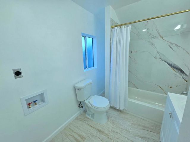 46 South Street, Hollister, CA 95023