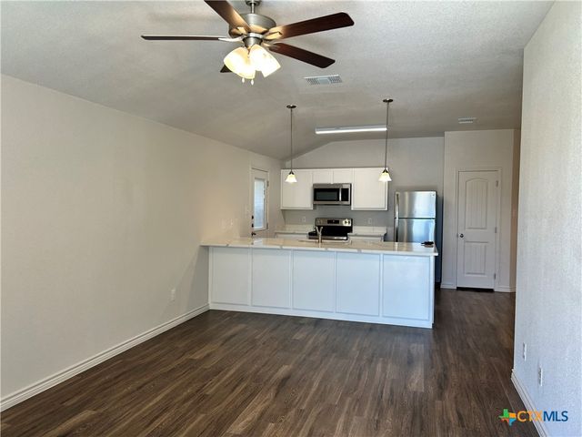 114 Dolphin Drive B, Temple, TX 76501