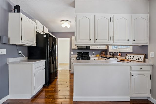 3979 Gie Drive, Center Point, IA 52213