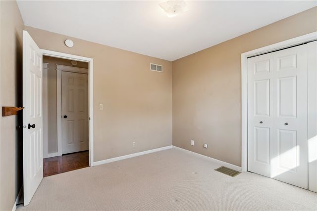 3979 Gie Drive, Center Point, IA 52213