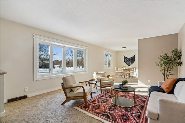 3979 Gie Drive, Center Point, IA 52213