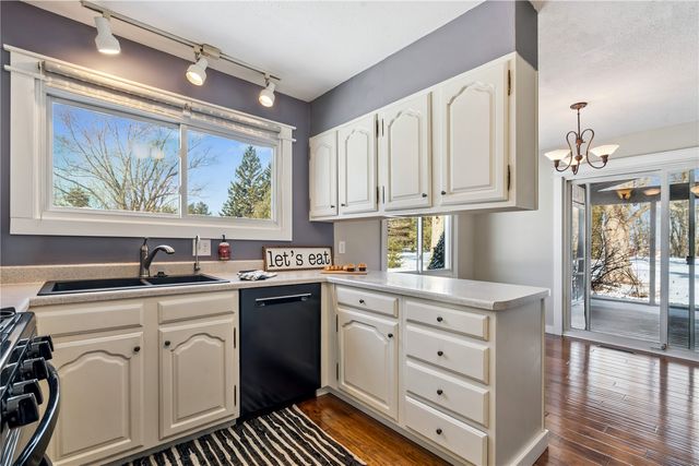 3979 Gie Drive, Center Point, IA 52213