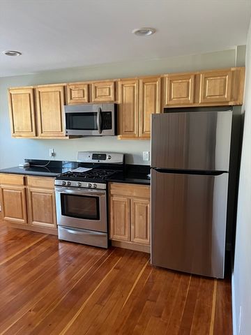 54 West Main Street 2, Westborough, MA 01581