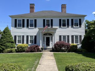 54 West Main Street 2, Westborough, MA 01581