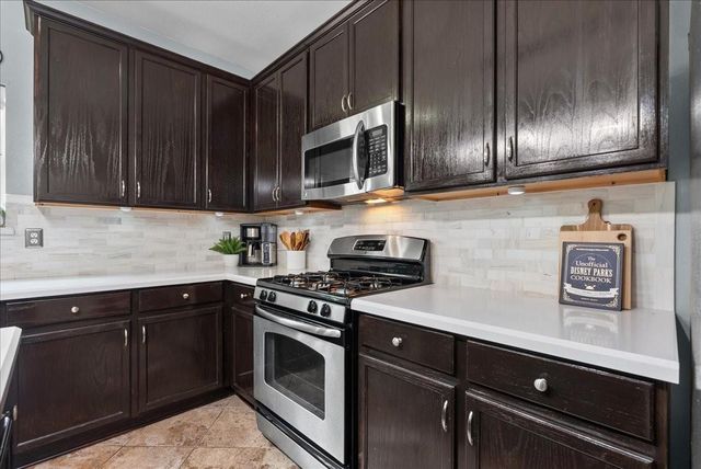 2111 Bataan Drive, League City, TX 77573