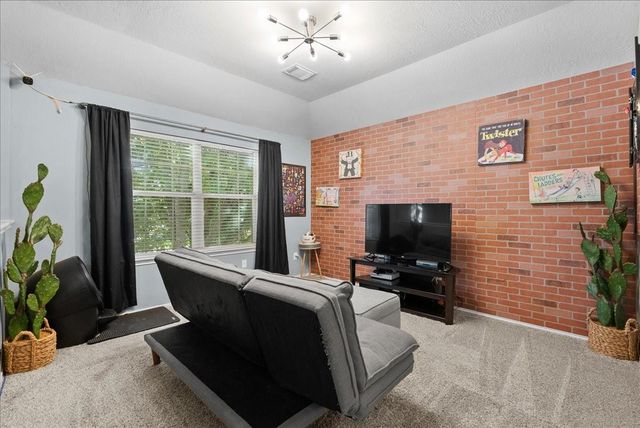 2111 Bataan Drive, League City, TX 77573