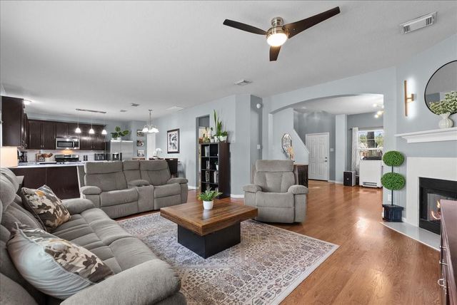 2111 Bataan Drive, League City, TX 77573