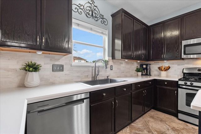 2111 Bataan Drive, League City, TX 77573