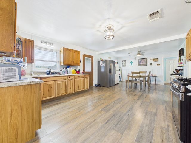 1029 SUNSET LANE, Wichita Falls, TX 76306
