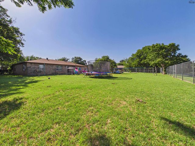 1029 SUNSET LANE, Wichita Falls, TX 76306