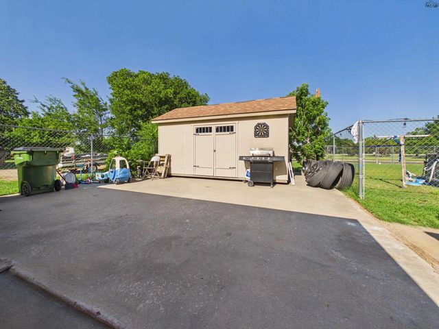 1029 SUNSET LANE, Wichita Falls, TX 76306