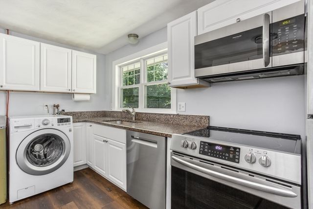 12 Terri Rd, Framingham, MA 01701