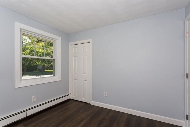 12 Terri Rd, Framingham, MA 01701