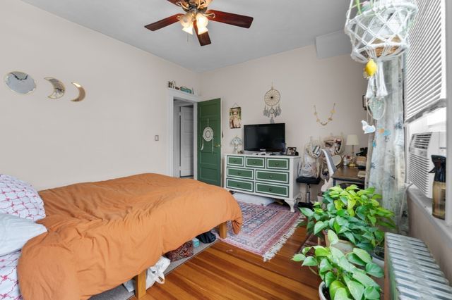 14 Columbia Rd, Wakefield, MA 01880