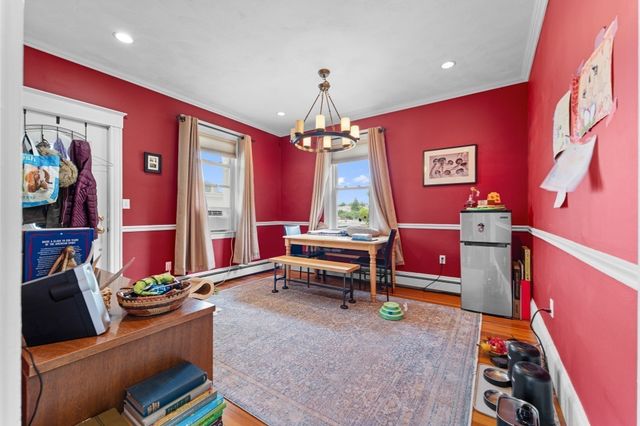 14 Columbia Rd, Wakefield, MA 01880