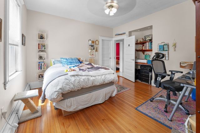 14 Columbia Rd, Wakefield, MA 01880