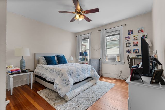 14 Columbia Rd, Wakefield, MA 01880