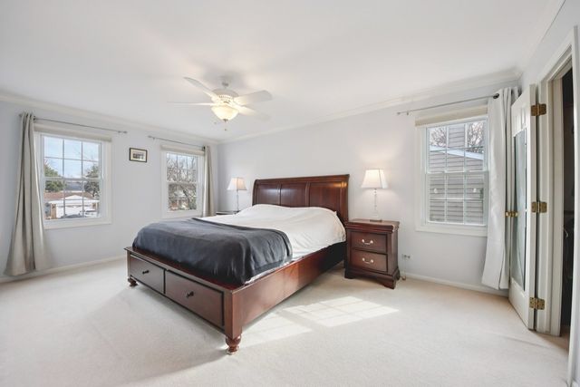 1028 Highland Lane, Glenview, IL 60025